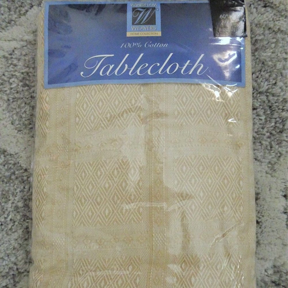 Windham Weavers 100% Cotton Tablecloth Oblong NEW!